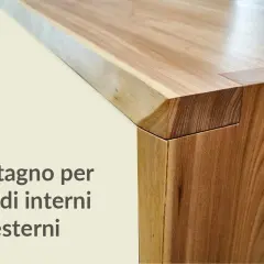 Dettaglio di un mobile in legno di castagno, con venature naturali e un caldo colore che si adatta ad arredi interni ed esterni.