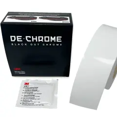 Kit 3M per eliminare le finiture cromate delle macchine. Include pellicola, detergente e istruzioni.