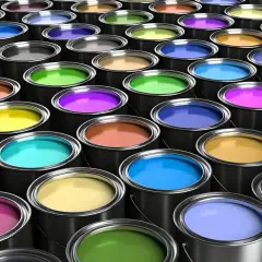 File di pittura colorata, pronti per coprire molti mq.